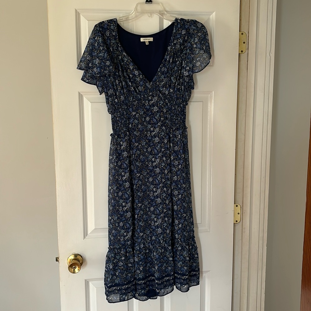 Max Studio Floral Dress Size Medium